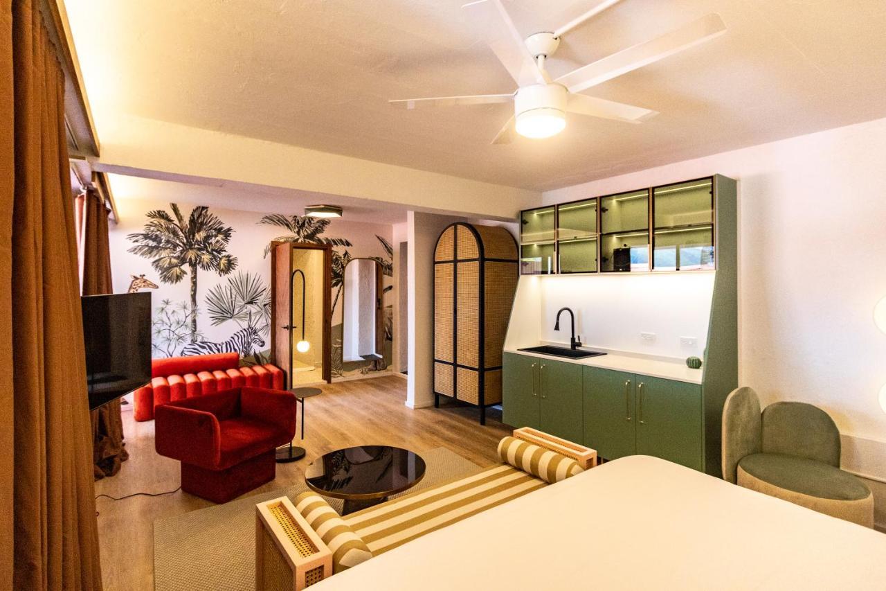 שארלוט אמלי The Pink Palm Hotel - Adults Only מראה חיצוני תמונה